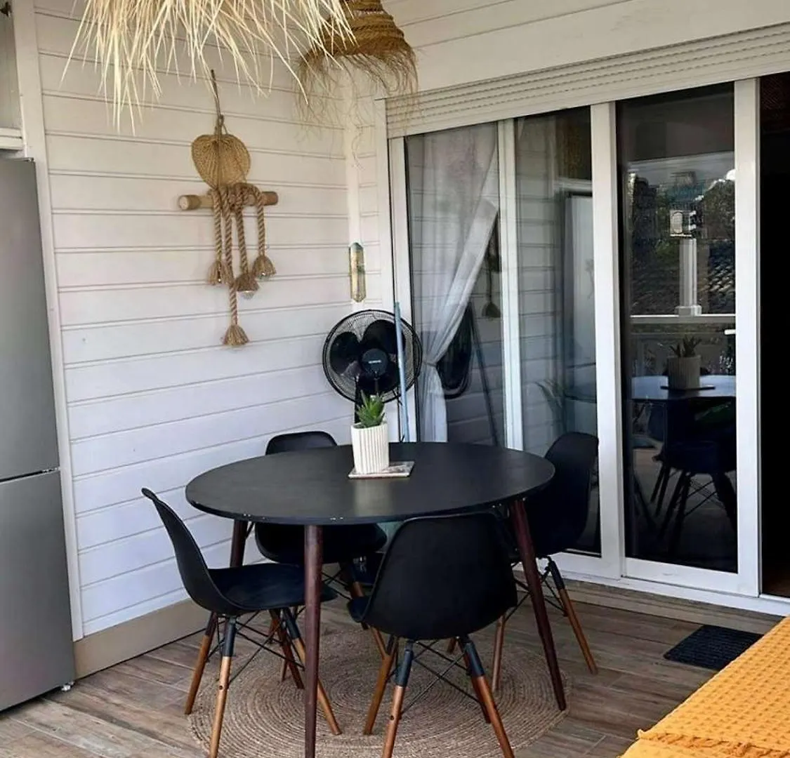 Gasmim18 - Golfe De St-Tropez - Chalet Bien Equipe Et Amenage Dans Domaine Arbore Gassin France