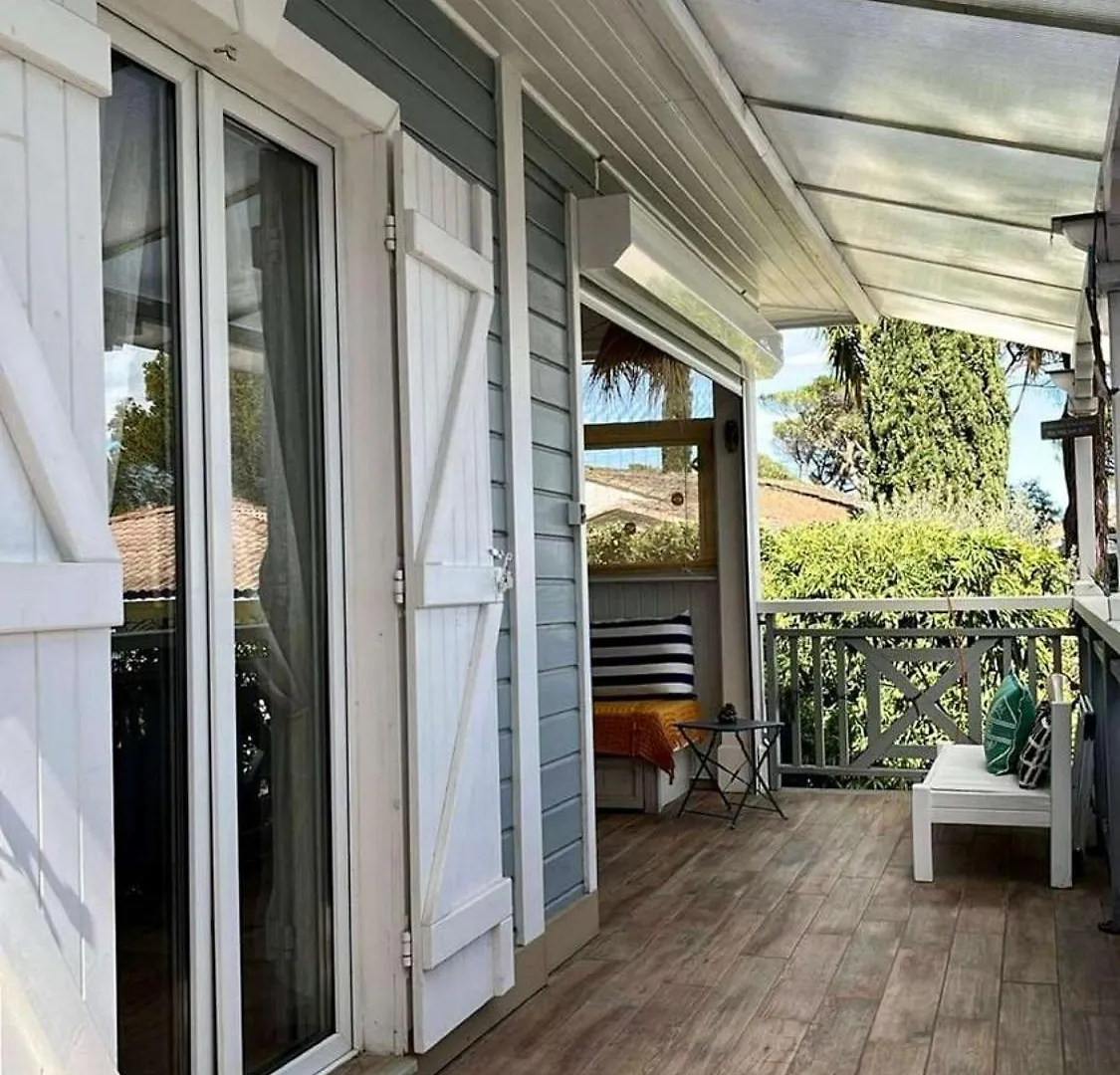 Villa Gasmim18 - Golfe De St-Tropez - Chalet Bien Equipe Et Amenage Dans Domaine Arbore Gassin France